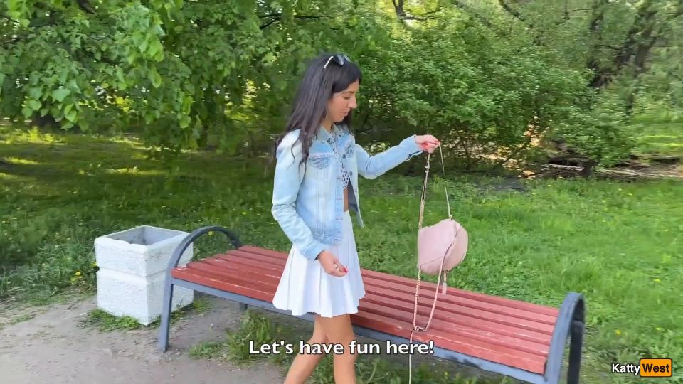 Katty West - Controles de orgasmos en público Full HD - Sexo público