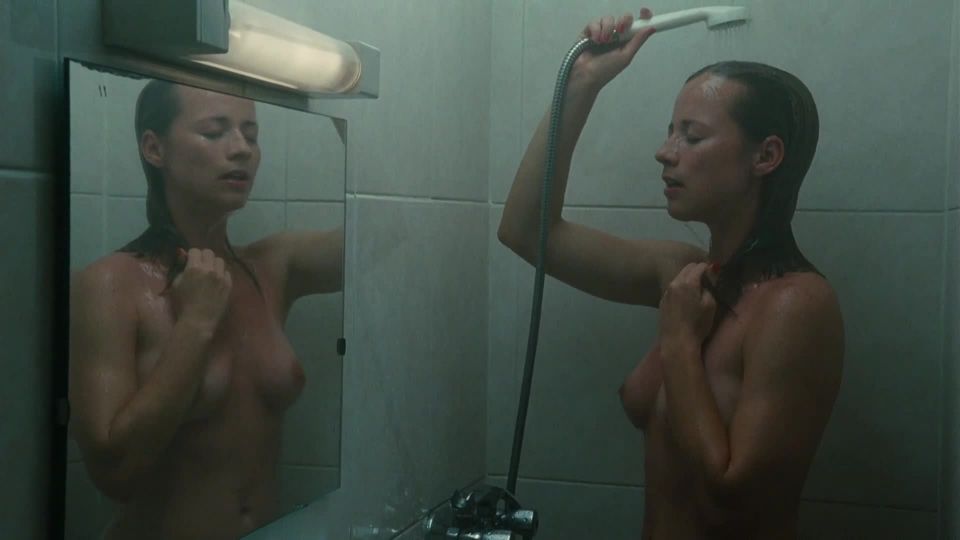 Karine Vanasse- Switch (2011) HD 1080p - [Celebrity porn]