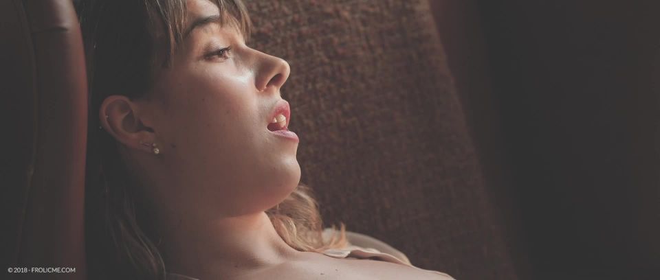 frolicme Daisy Steel's Stunning First Film in FullHD Bliss