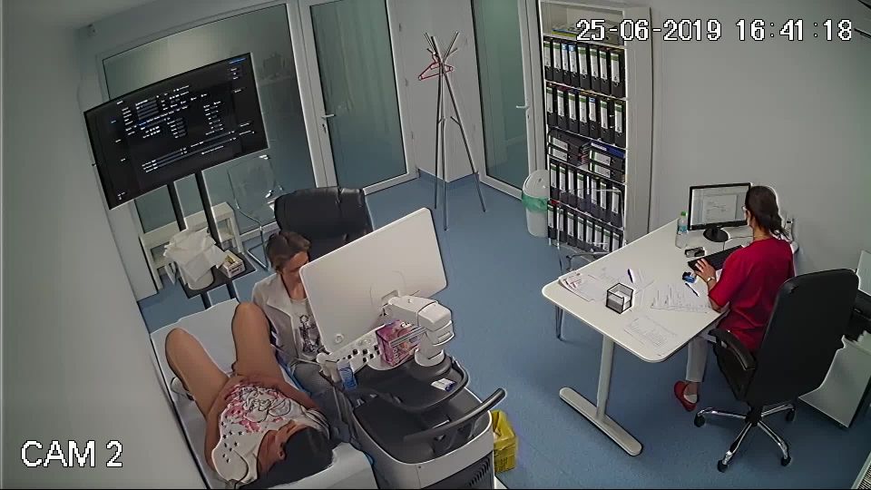 Cámara oculta real en el gabinete ginecológico – paquete 1 – archivo2 – 30  voyeur  voyeur