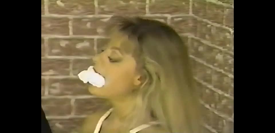 online xxx video 47 JEV 026 Ella se queda para jugar bdsm  bdsm porno bdsm vintage