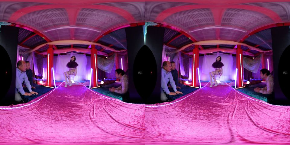 Mito Kana's VR Dance in UltraHD 2K JAV Solo Show