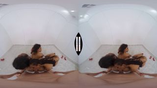 Daya Knight, Demi Sutra, Kira Noir - Daya Knight, Demi Su...