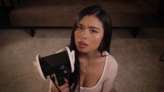 vicoasmr - MASAJE EN TUS OREJAS CON MI LENGUA | Asmr Hot