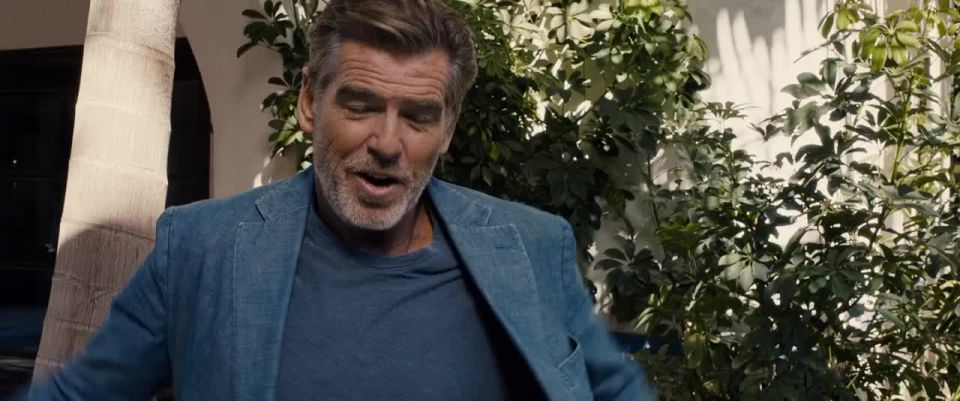 Jessica Alba, Lindsey Sporrer – Algún tipo de hermoso (2014) HD 720p!!!