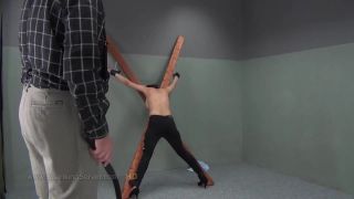 SpankingServer2012-20222018 - Week 03 - Yasmeena