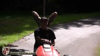 Casa de Gord16 03 25 tumbas Elise - Invertida Hogtied Mobi Fuck (Escena)