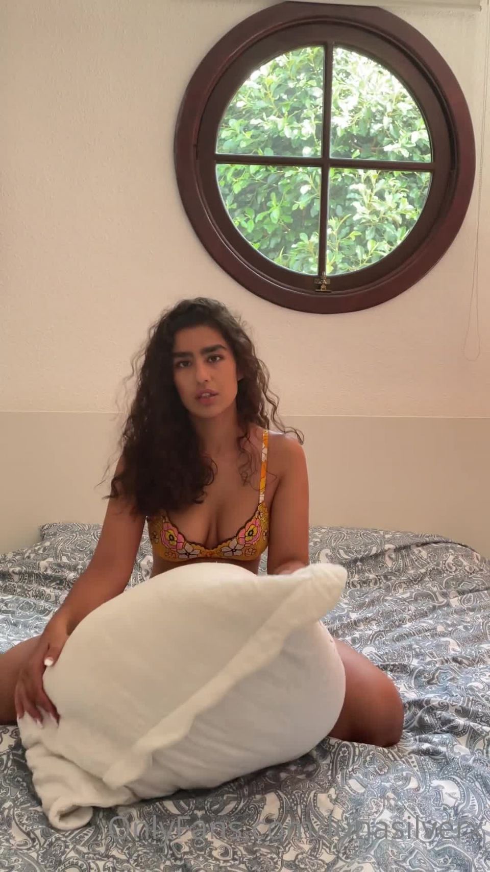 xxx video clip 49 lunasilverx 14 06 2021 2136020035 my bf has to wor on teen 