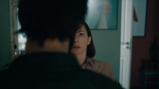 Katharina Schuttler, etc - Perros de Berlín s01e10 (2018) HD 1080p!!!