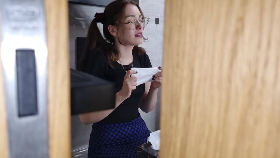 porno clip 17 Escuela húmedaChica – Usted se burla de su chocheante Classmate en fetiche porno fetiche de jengibre