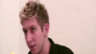 porno clip 12 Lou Charmelle y Lily Labeau – lirio y Lou Man Hunt ibiza 2 - adolescentes - adolescente