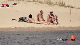 video adulto gratis 21 elf girl hentai Debut juillet sur une beach de nudiste en españa., playa en el porno hardcore