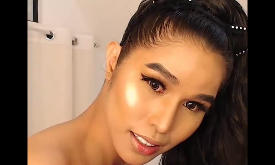 online clip 18 Shemale Webcams Video for April 22, 2019 – 08 - webcam - shemale porn 