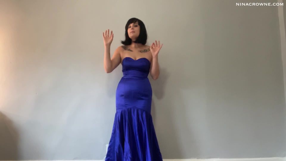 Nina Crowne - Alien Princess Exterminates All Men