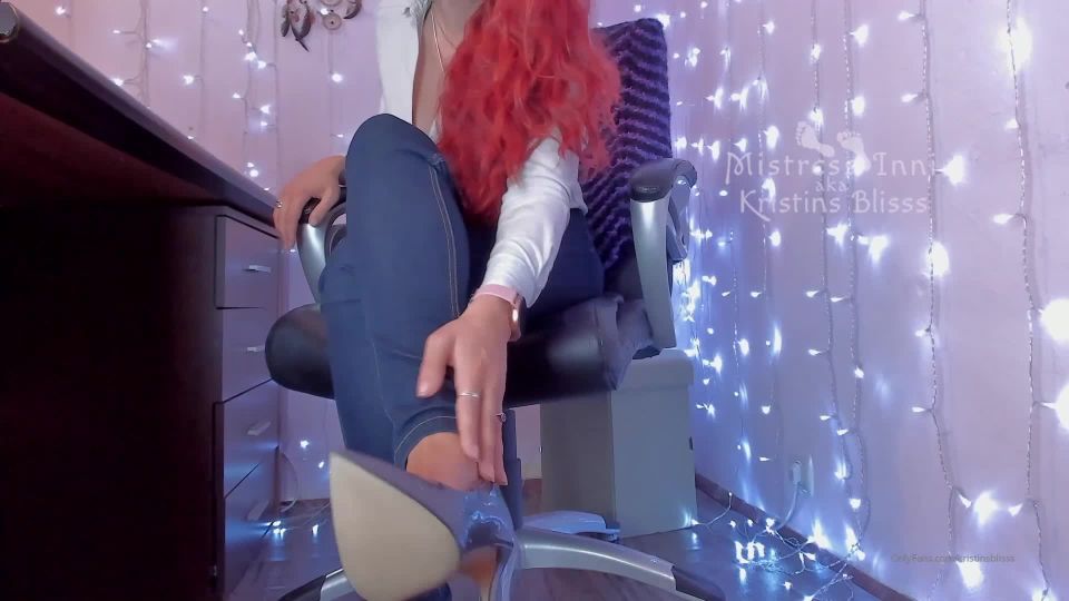 armpit licking fetish fetish porn | mistressinni 06-11-2019 I m just bored at the office so de | femdom