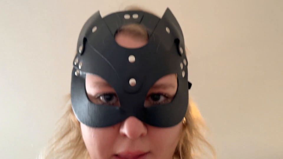 [K2S.CLUB] VickyBB - Ich lutsche den Schwanz meines Stiefbruders und dann fickt er mich hart - FullHD 1080P