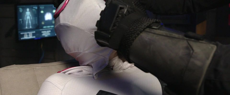 [SuperMisses.com] SHL – Mackenzie, Greg Weller – Spider-Woman: Lo bueno, lo malo, lo castigado FullHD 1080p