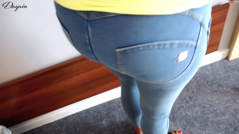 free porn clip 48 Daynia – Fickgeil im Burgerladen – Haettest Du dich das auch getraut - fetish - femdom porn asian mean girls femdom