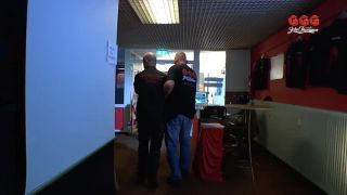 free video 32 bukkake free Jacky Lawless  Calisi Ink – Live 61, deepthroat bukkake gagging facial on bukkake porn