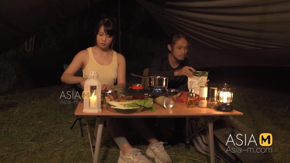 Qin Ke Xin - Exhibicionista de campaña Sexo EP2 FullHD.