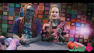 ANUSKATZZ UNBOX OUR NEW HANKEYS XXL SEX TOYS Fisting!