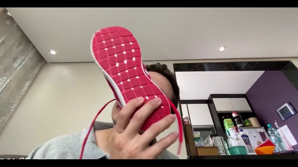 [K2S.CLUB] Diosa Kiffa Pies - compañero de habitación Gimnasio Sudadera Pies Adoración y olor Ep 2 - FullHD 1920P