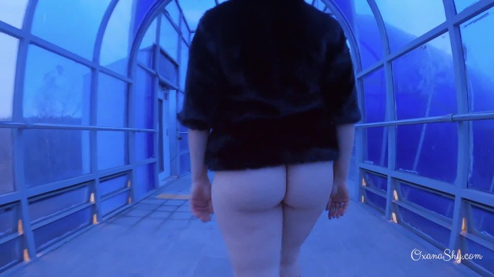 Oxana Shy - Butt Plugged Slut In The Overpass Hot