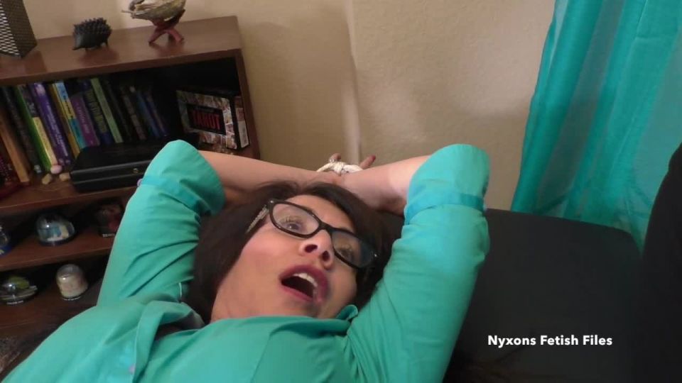 NyxonsFetishFiles - MILF GiGi... Tickling The Bosss Feet For A Raise Milf