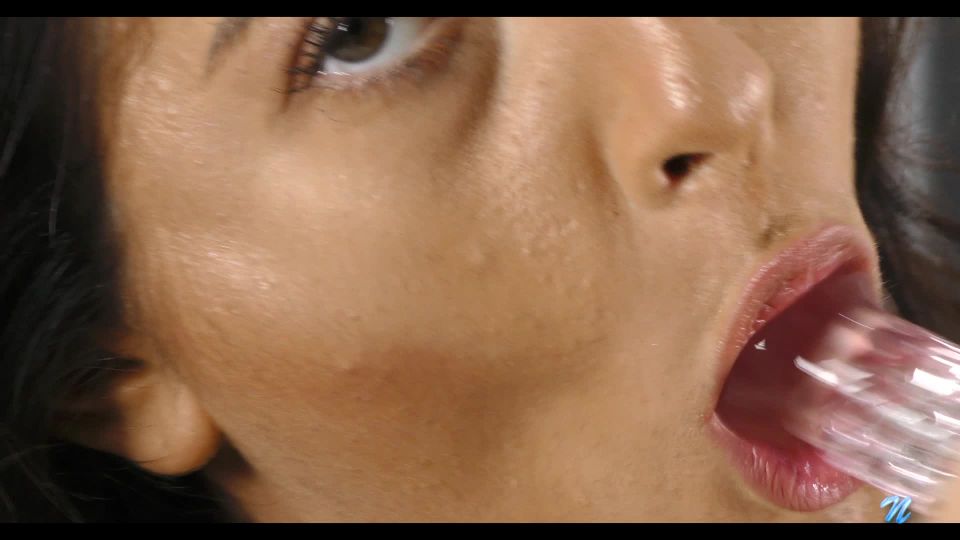 The Girl Nextdoor dildo Lara Lee