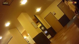 online xxx clip 18 kimg022_00 【神降臨 限定プレミアム】お姉さんの裸体　ブロンドパイパンお姉さんも登場【限定版20】,  on japanese porn 