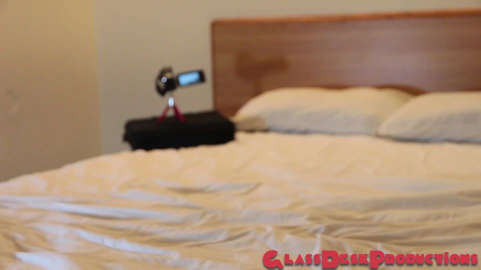 [GlassDeskProductions] Vivian-Vee-PAINAL-MAIN-Directors-cut