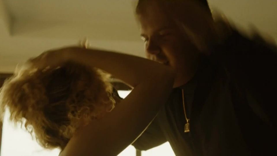 Elena Starace – Gomorra s01e05 (2014) HD 720p - (Celebridad porno)