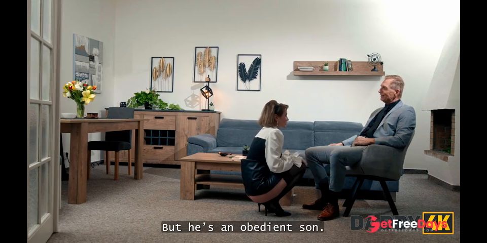 DADDY4K. Fucking my BFs daddy instead of reading books