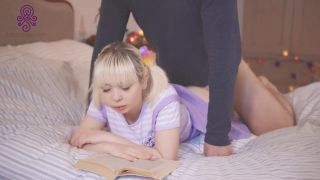 online video porno 16 mandy dee femdom fetiche porno  Adolescentes, Papis Chica Taboo Saga Oblivious Daughter Cherry Inglés - [MuchosVids] - 2025 (HD 720p)  fetiche