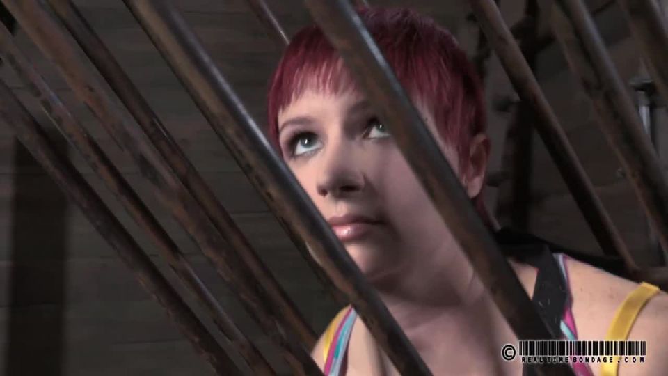 Claire Adams Contorsionó a Claire (Porno fetiche)