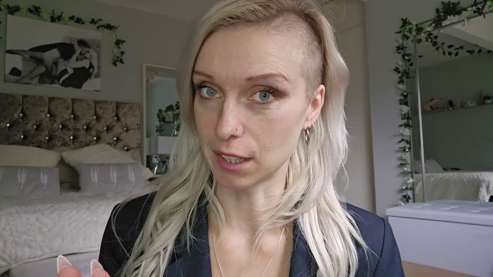 Usted se ha encogido. Vamos a conseguir que haya adoptado Lexi Snow (Porno femenino)