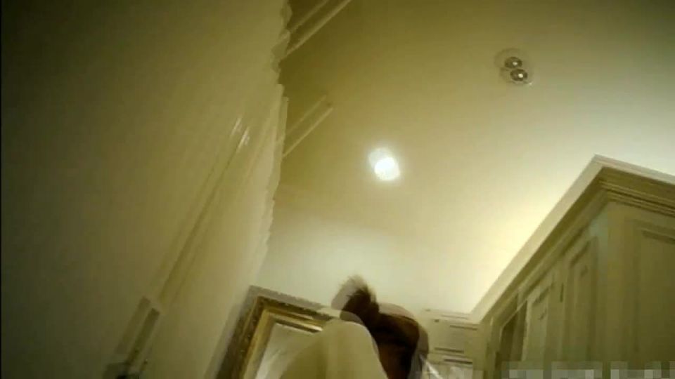 Shower bathroom 1360