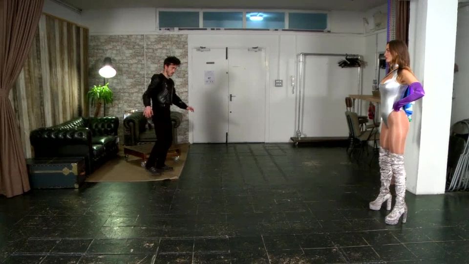 [SuperMisses.com] NGC Seis Poderes