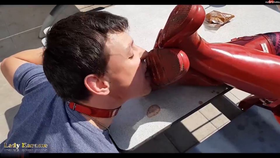 Lady Karame - Hunter säubern im Fast Food Restaurant 720P - Germany