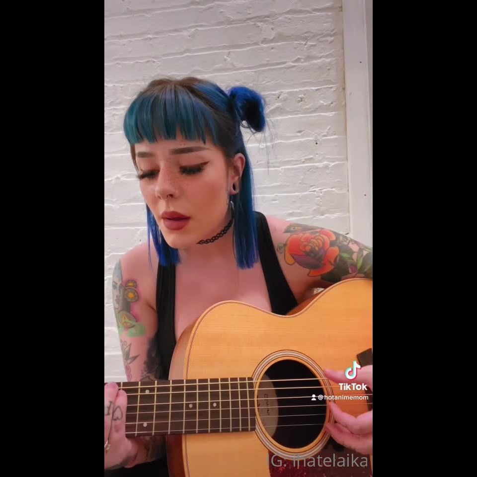 LAIKA - imnotlaika () Imnotlaika - a little music to end the night im off to bed 28-04-2021