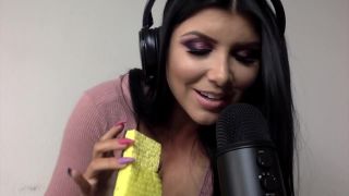 online clip para adultos 3 Romi Rain – Romi Rain te desencadena con ASMR!, Helena locke femdom en femdom porno