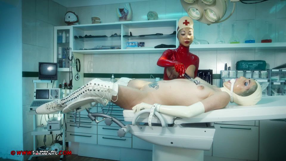 7674 La terapia de tortura - Tercera parte Enfermera Kawa Liz Rainbow