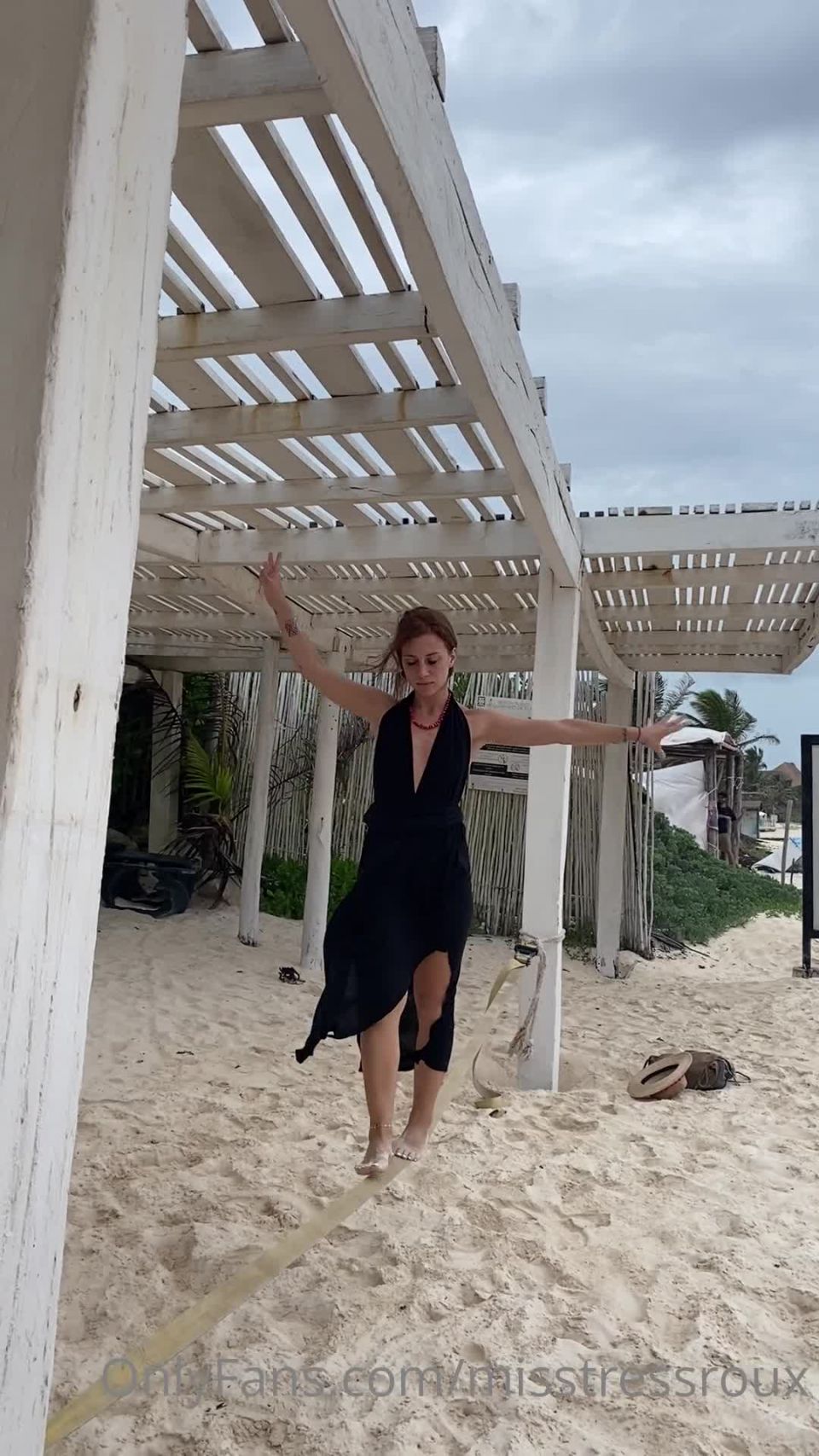 gratis en línea video 31 misstresrroux 01-06-2020-383524410-mi-calificado-pies  femdom  femdom porno cloro femdom