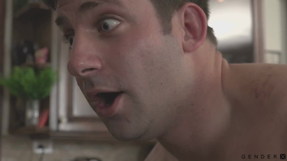 porno online video 37 fetiche modelo transexual porno  Chanel Santini, Aubrey Kate, Freya Wynn, Tori Mayes - Mi hermanastra transexual [FullHD 1080p]