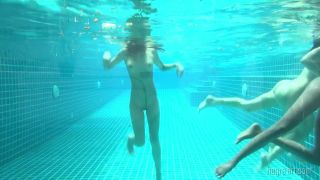 online xxx video 28 Candice Engelie Kiki Valerie 4 Sirenas [Hegre-Art] (FullHD 1080p) Fetiche fetiche femdom porno fetiche condón