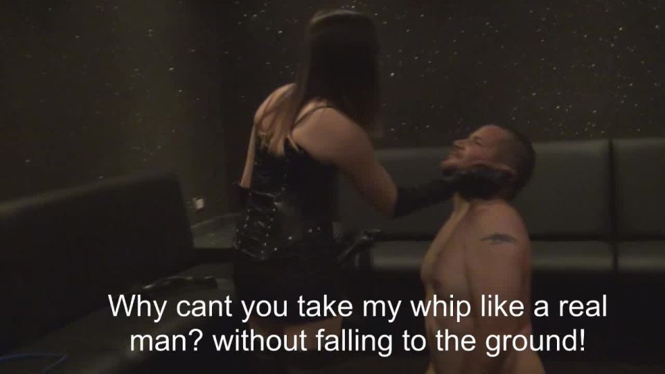 video 11 Bellezas Latinas en tacones altos - Diosa Lorena - Rojo latigazos por Lorena  esclavo tortura  bdsm fetiche de circuncisión porno