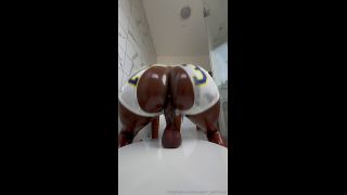 queen tahshaar qt164