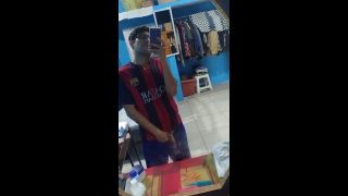 Alex Sixel - FUTBOLISTA DE MÉXICO CON ENORMES BULTOS DE SU VERGA EN SHORTS 