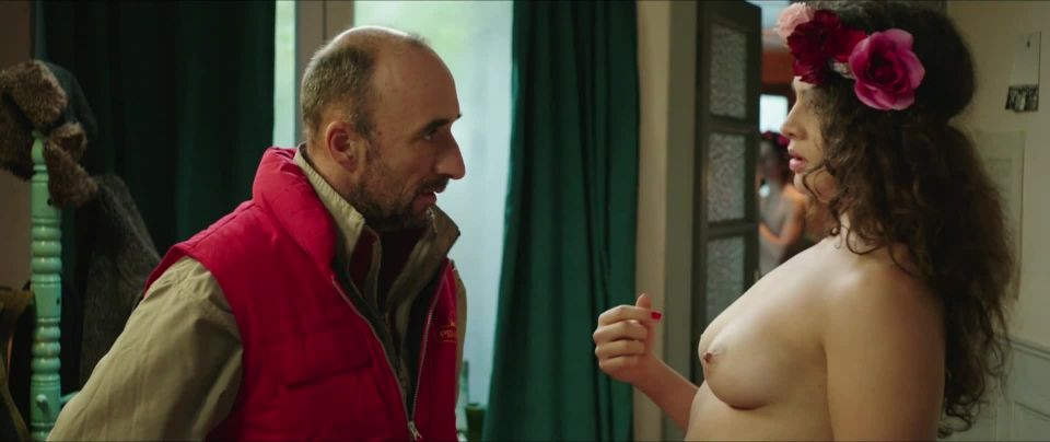 Emeline Marcour, etc - Kapitalistis (2017) HD 1080p - [Celebrity porn]