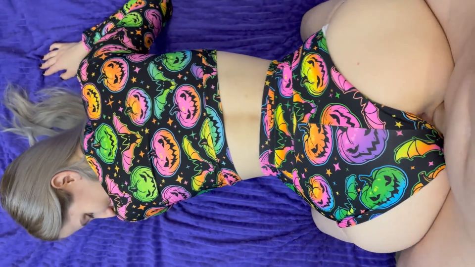 LapkaLu - Halloween Sex by LapkaLu with Cum in Mouth and Hot Fuck in Costume [1080p] - Teen